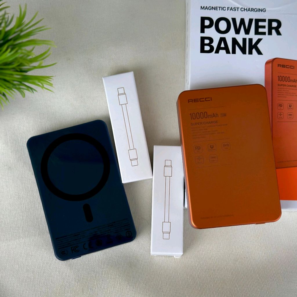 Recci RPB-W36 MagSafe Power Bank - Orange side